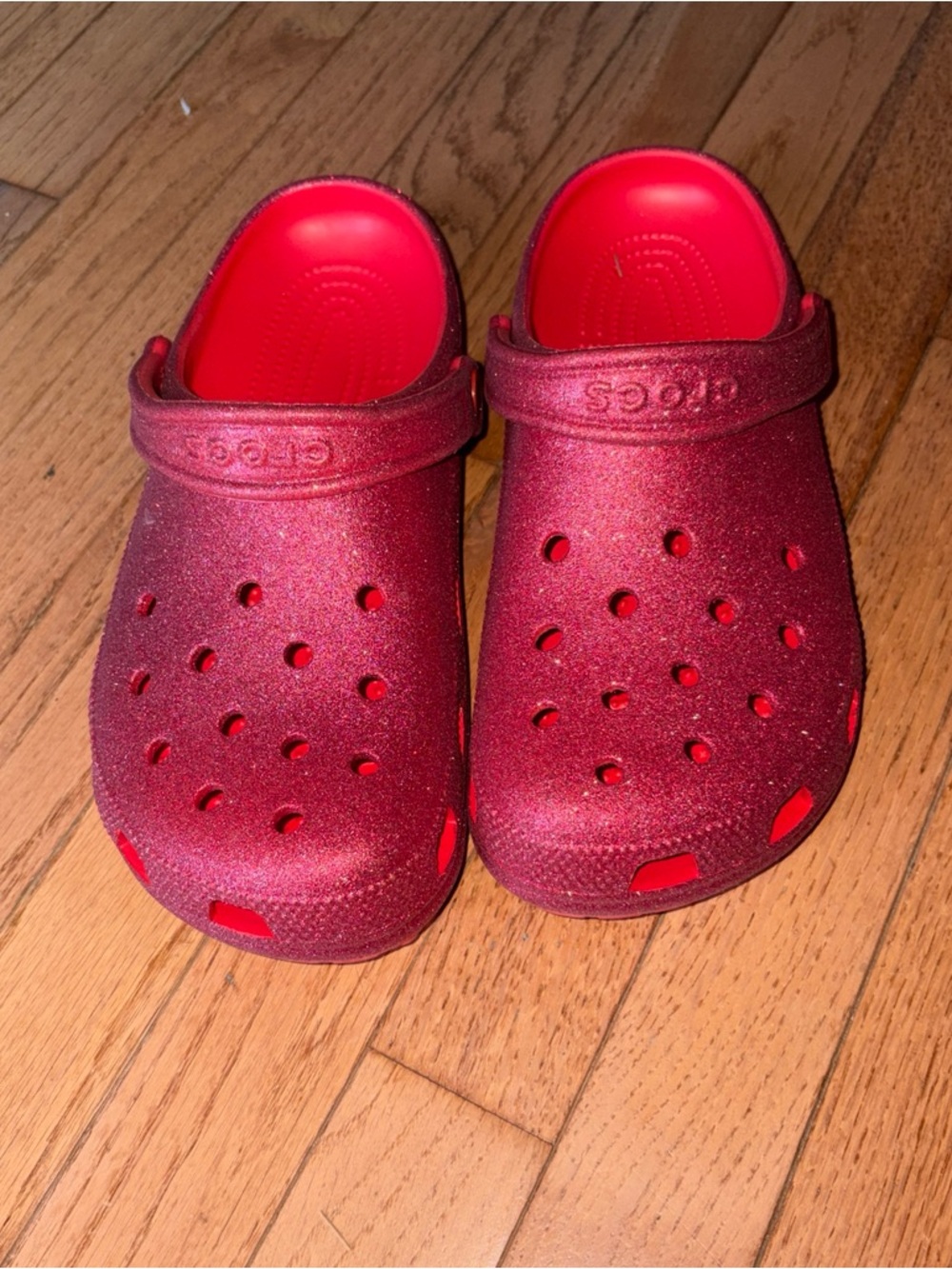 CROCS unasex Glitter Clog in Red women’s sz 10 new